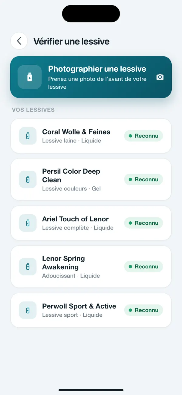 Liste des lessives enregistrées dans WashGuard, chacune reconnue à partir d'une photo